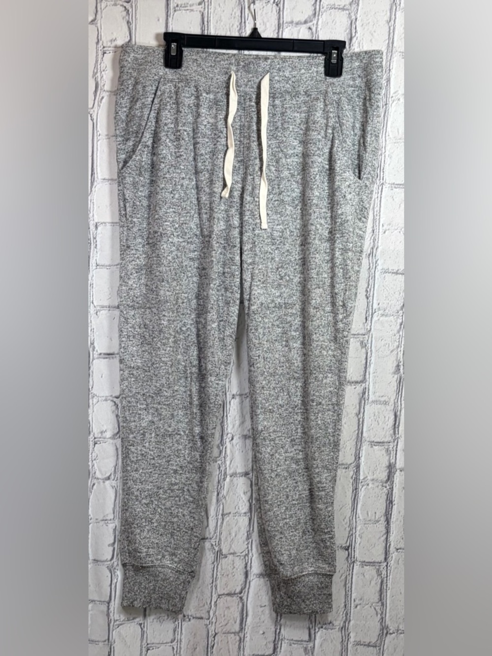 Express Size:L Women Grey Knit Jogger Pants with Drawstring